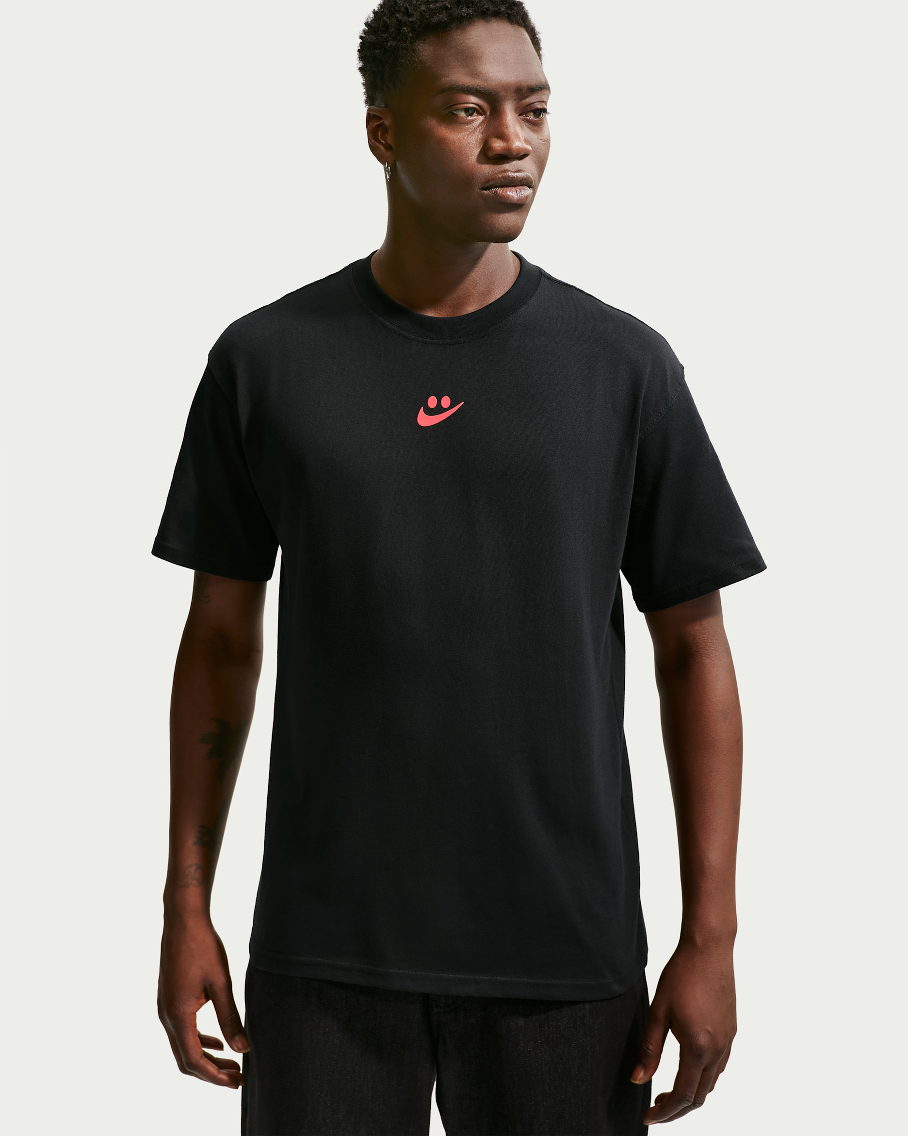 Nike Sportswear Men's T-Shirt. Nike ZA